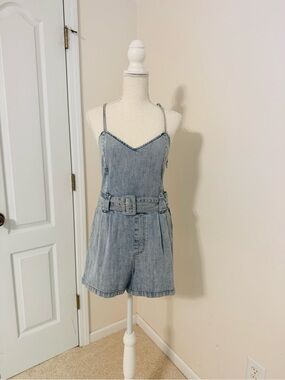 SHOE ME YOUR MUMU Denim Belted Romper - Light Blue